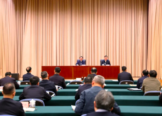 生态环境部举行党的二十届四中全会精神宣讲报告会2 生态环境部举行党的二十届四中全会精神宣讲报告会2